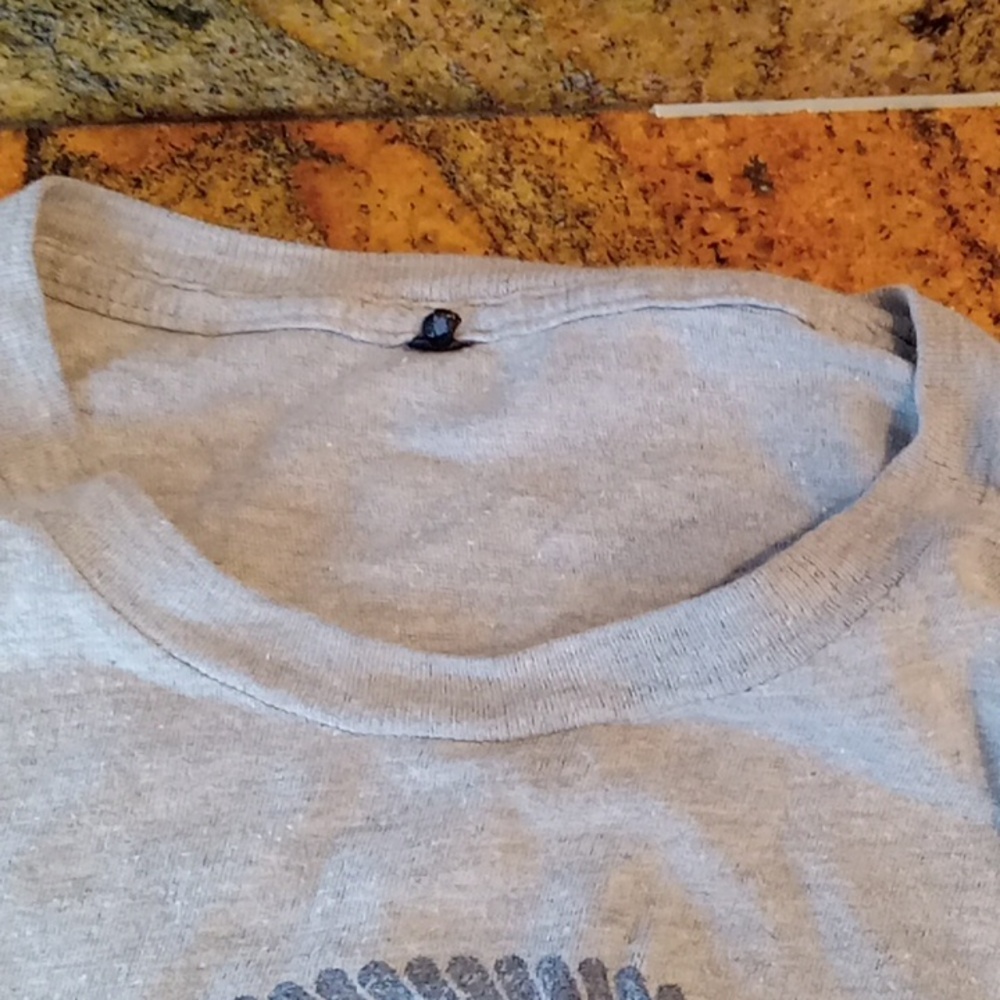 Tee - Picture 2 of 3
